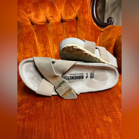 Birkenstock Sandals Womens 7.5 Siena Gold Metallic Tan  Buckle Cross Strap 38​ - Picture 9 of 10